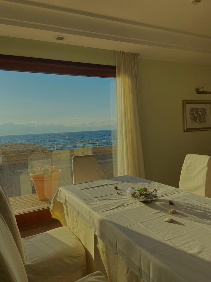 Hotel La Lampara Reggio di Calabria Dış mekan fotoğraf