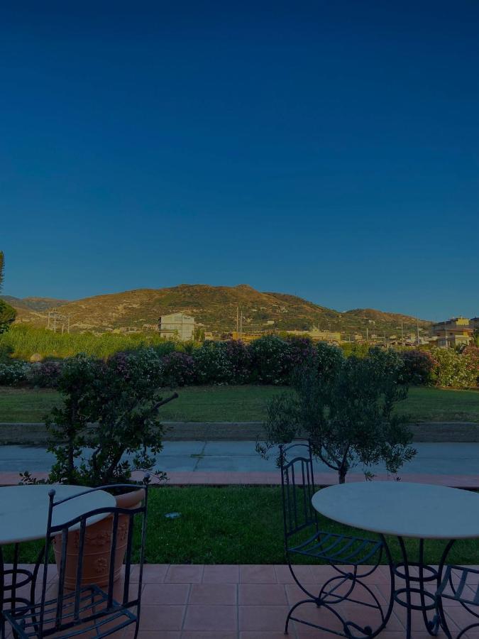 Hotel La Lampara Reggio di Calabria Dış mekan fotoğraf
