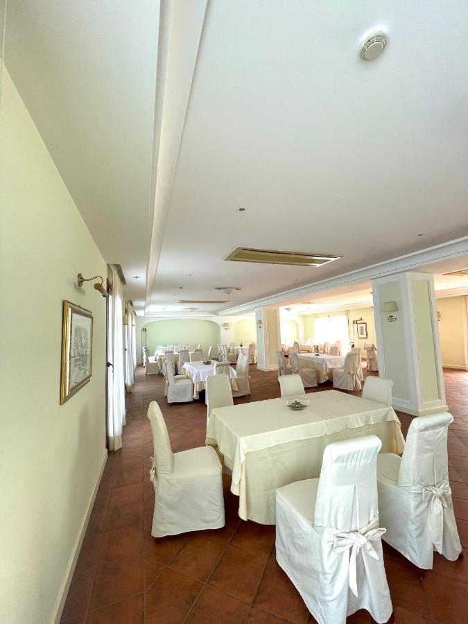 Hotel La Lampara Reggio di Calabria Dış mekan fotoğraf