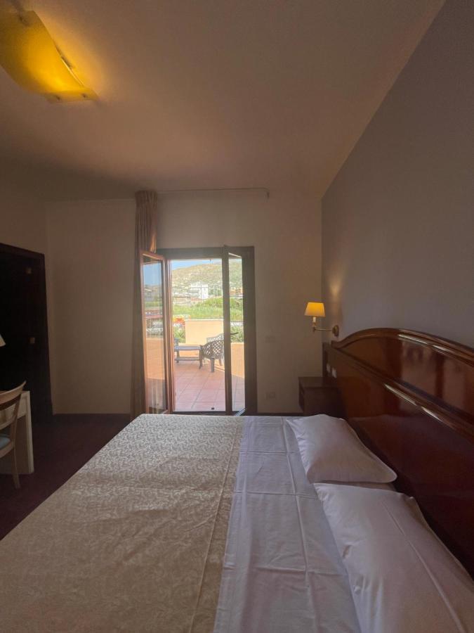 Hotel La Lampara Reggio di Calabria Dış mekan fotoğraf