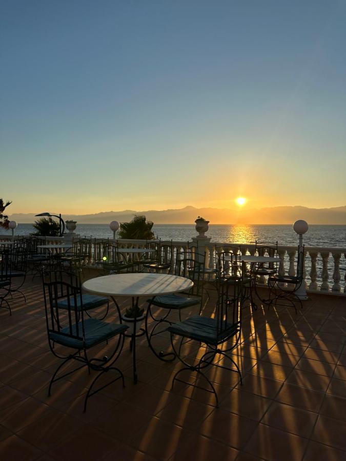 Hotel La Lampara Reggio di Calabria Dış mekan fotoğraf