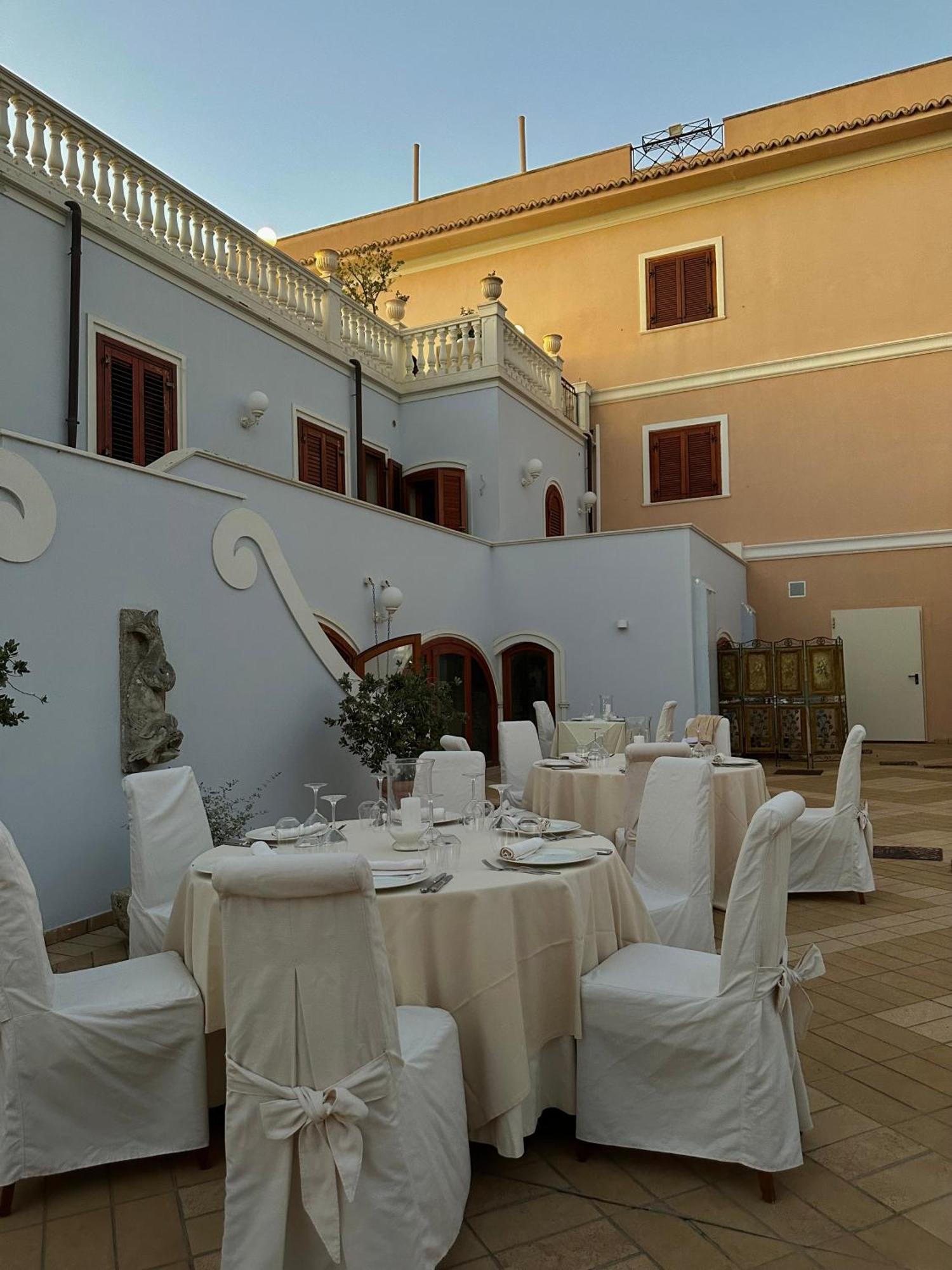 Hotel La Lampara Reggio di Calabria Dış mekan fotoğraf